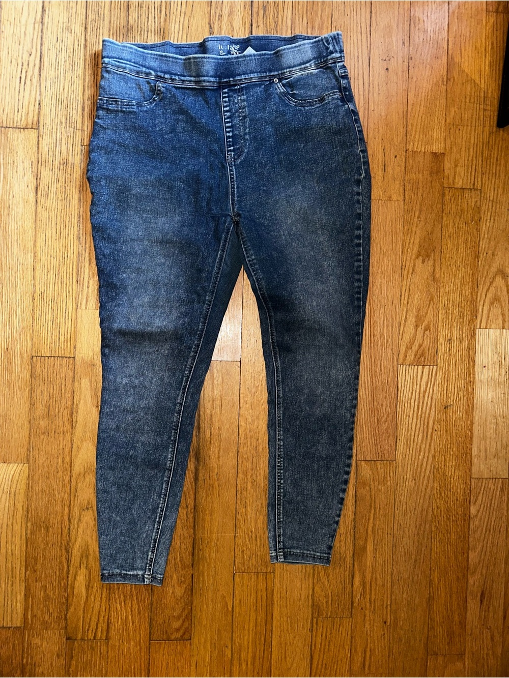 Women’s acid wash Jeggings — Stretch Slim Fit